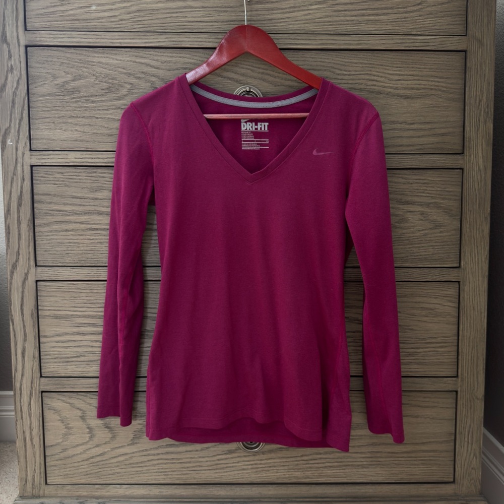 NIKE | Dri-FIT Long Sleeve Top